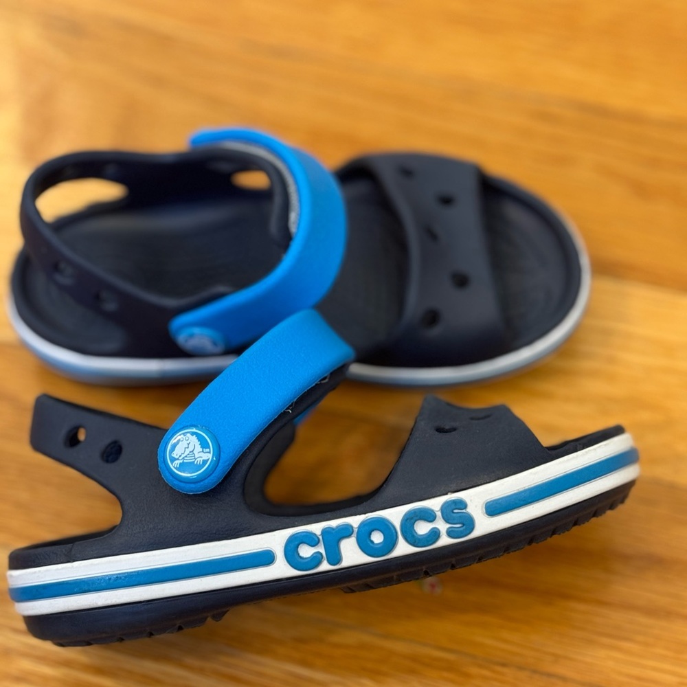 CROCS Kids' Black and Blue Sandals